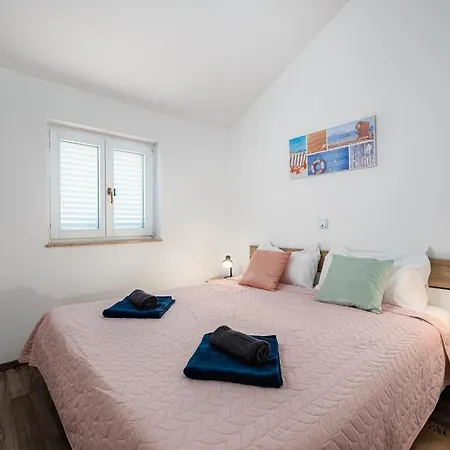 Apartment More Affordable And Close To The Beach In Umag - Zambratija Zambratija (Istria)